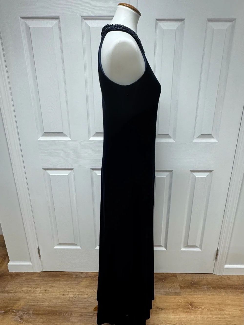 Alex Evenings Vintage Navy Blue Velvet Sleeveless With Beaded Neckline - Size 10 - Picture 4 of 12